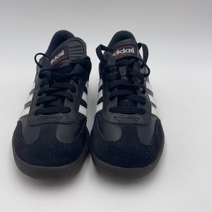 adidas Samba Classic Indoor Soccer Shoe men’s size 5